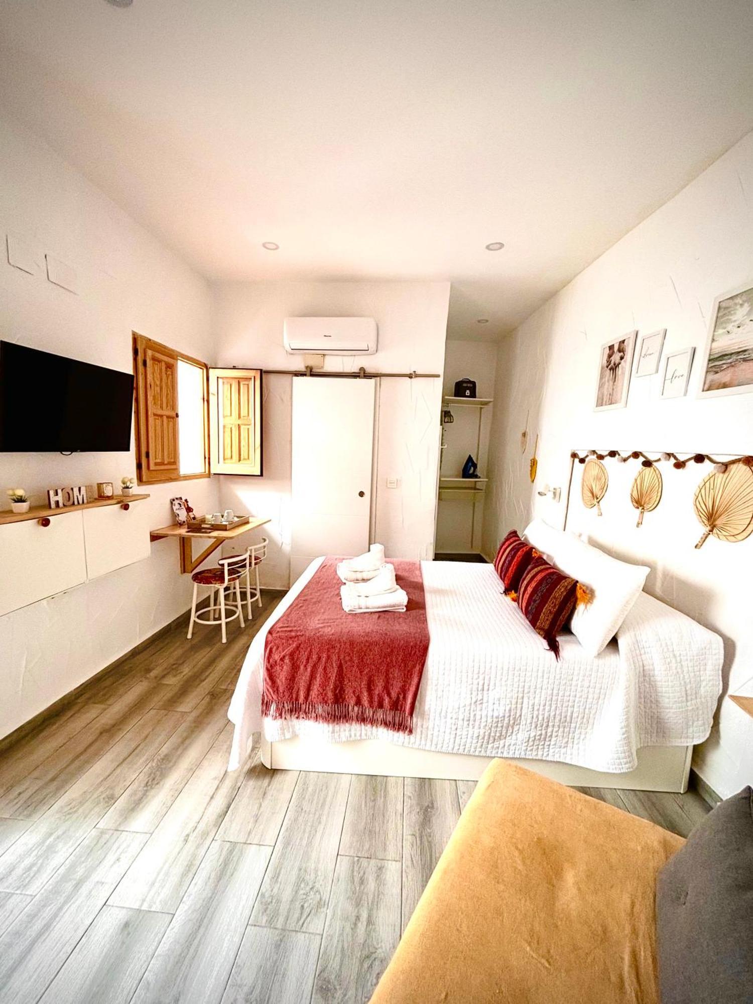 Apartamento La Lola - Patio Privado Jerez de la Frontera Esterno foto