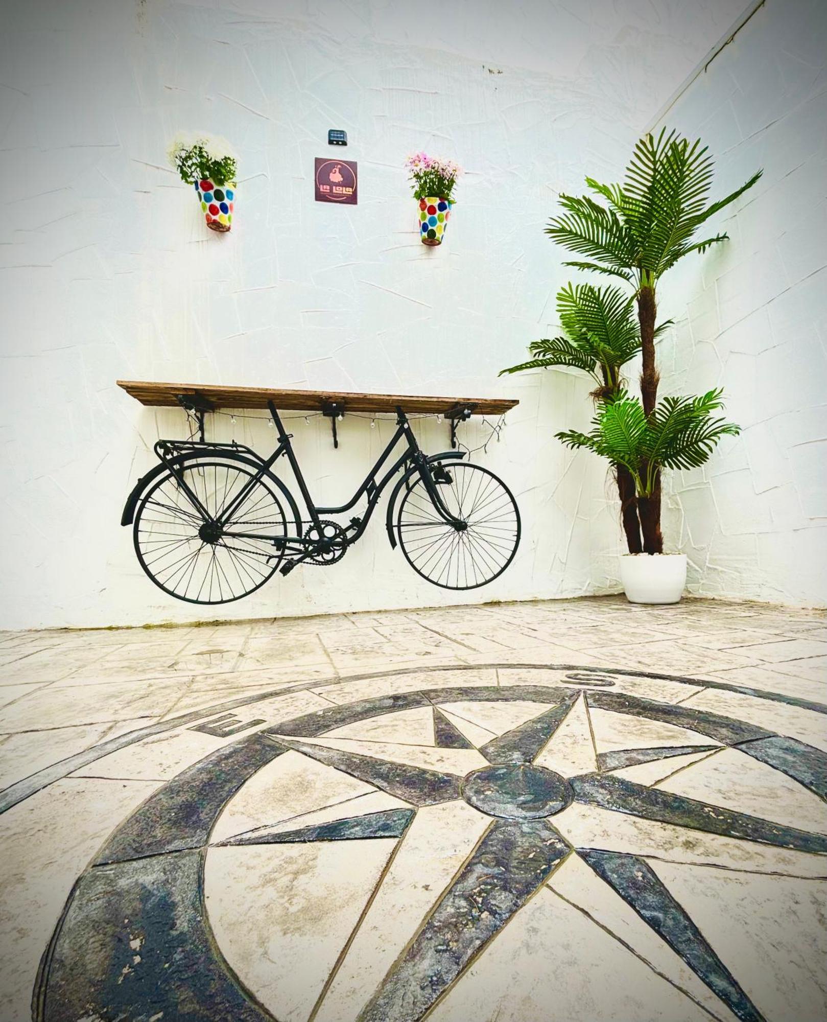 Apartamento La Lola - Patio Privado Jerez de la Frontera Esterno foto